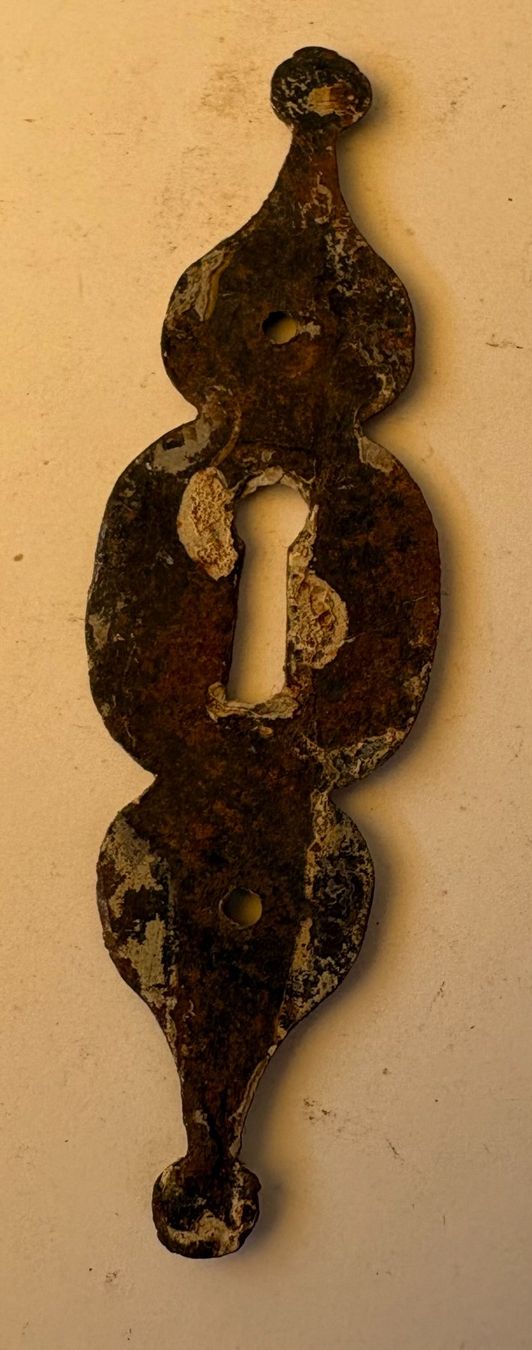 Quincaillerie: VINTAGE SCHLÜSSELLOCH BLECH – D'occasion à Ostermundigen par wini63 1