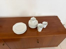 Kaffeetassen mit Teller