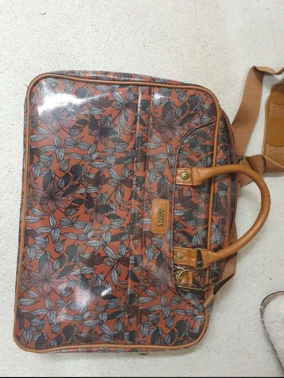 MISAKO LAPTOP BAG Kaufen auf Ricardo