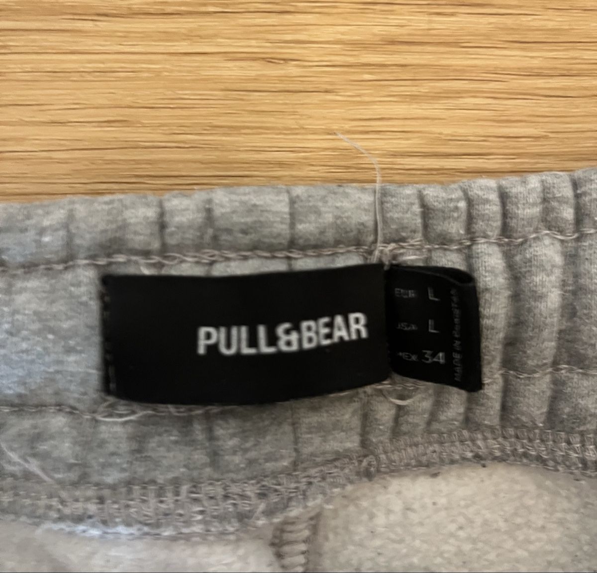 Pull&Bear Pantaloni: Pull&Bear Jogger – Nuovo (secondo la descrizione) da Sarnen venduto da flo_25mp 1