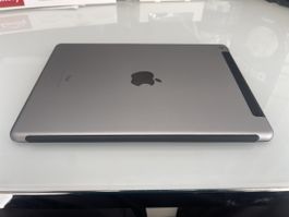 Apple iPad 6. Generation 32GB WiFi + Cellular