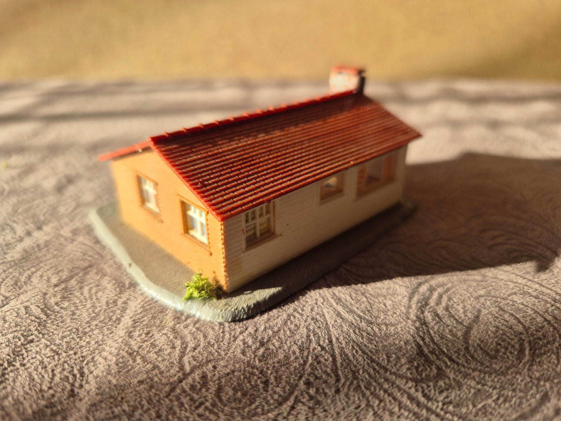Modellini di ferrovie: Landhaus Bungalow im Massstab N – Usato da Bibern SH venduto da streunekater 1