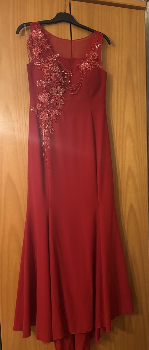 Kleider: Abendkleid – Neu (gemäss Beschreibung) aus Wetzikon ZH von sil_gxd6