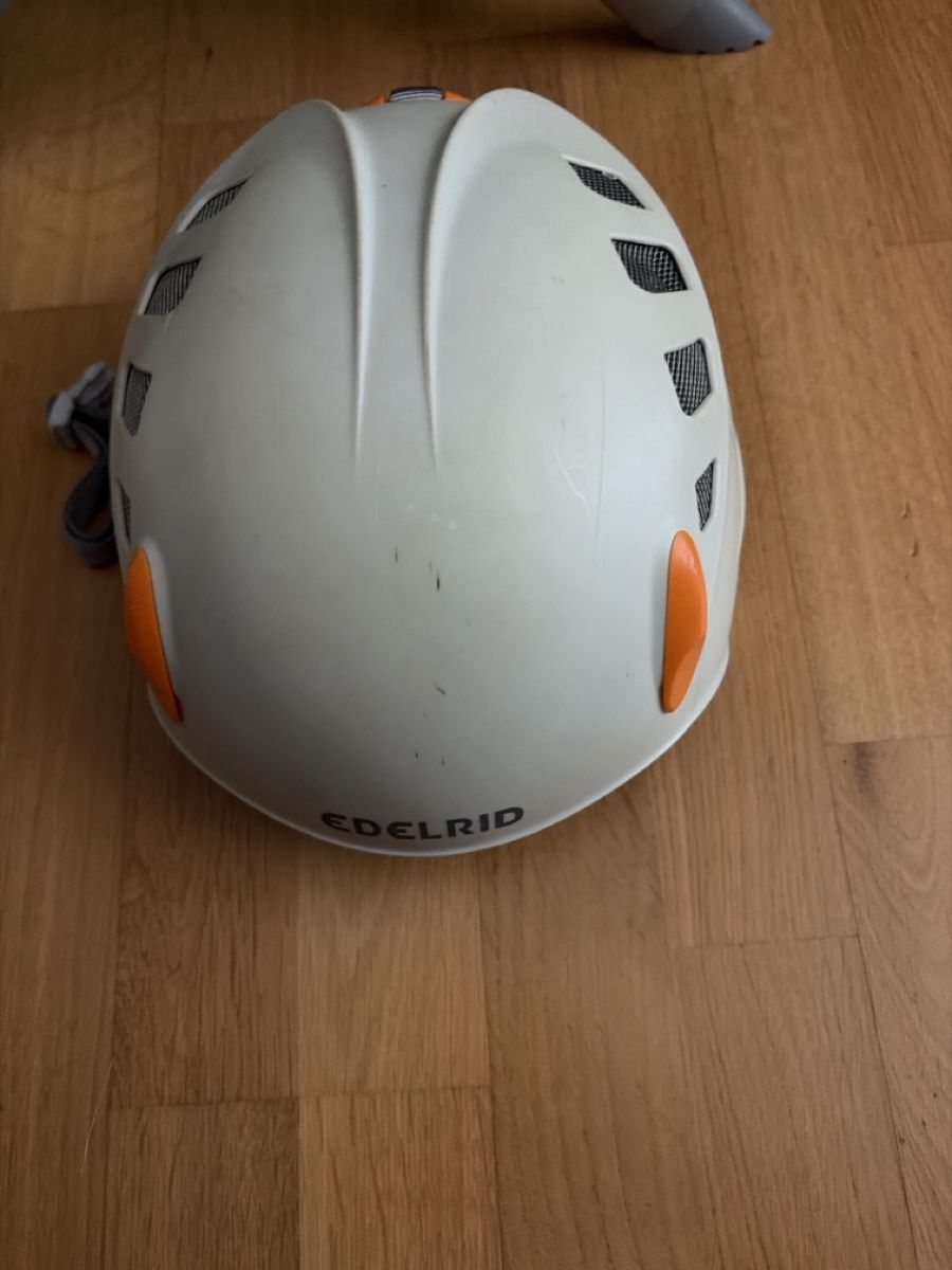 Edelrid Caschi: Kletterhelm – Usato da Toffen venduto da Winwin2022