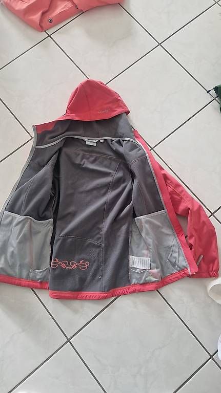 Giacche & Cappotti: Windstopper Jacke Grösse 164 – Usato da Hombrechtikon venduto da 4ms 2