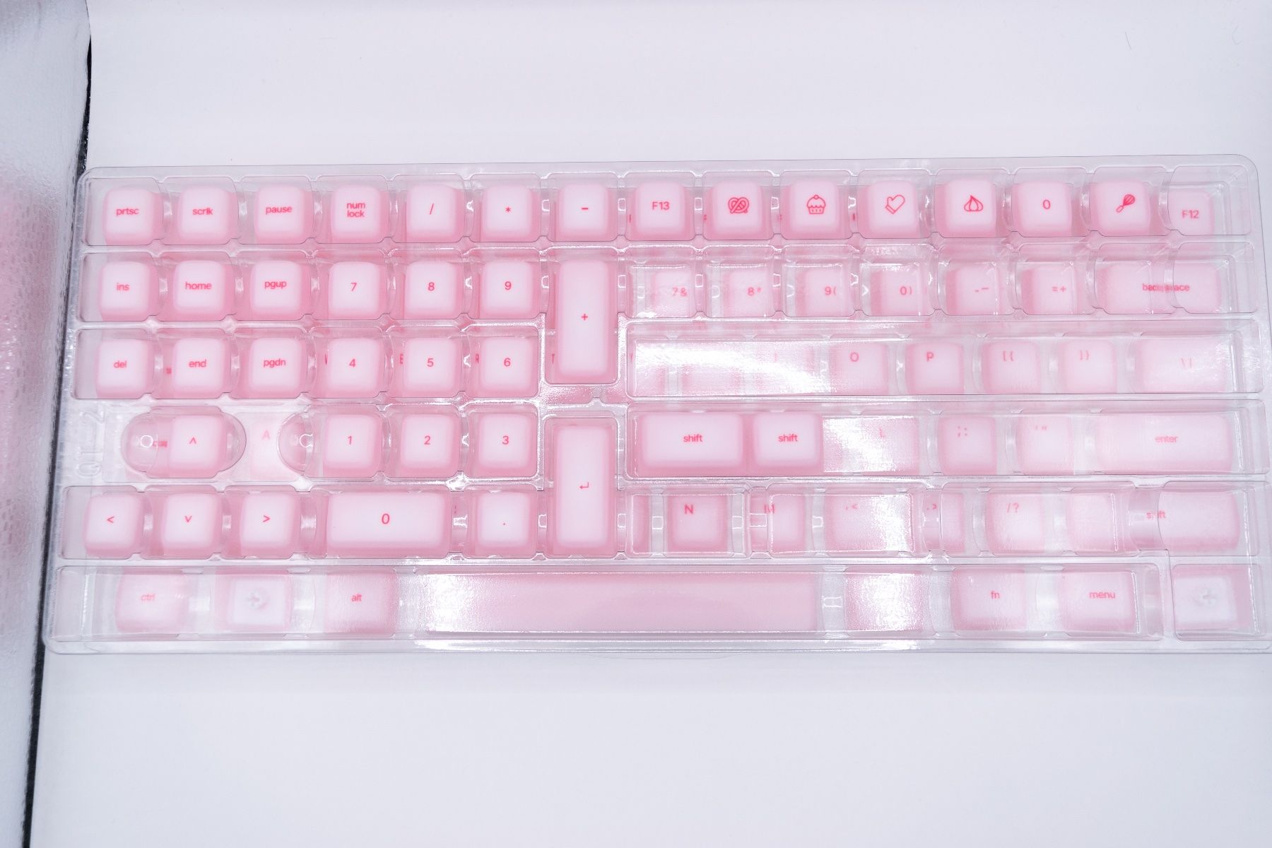 Tastiere: EPOMAKER AegisSil 113 Silicone Keycaps Cherry Profile Pink – Nuovo e nell'imballaggio originale da Belmont-Lausanne venduto da HausPopCharm 3
