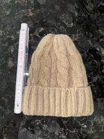 Mütze, handgemacht