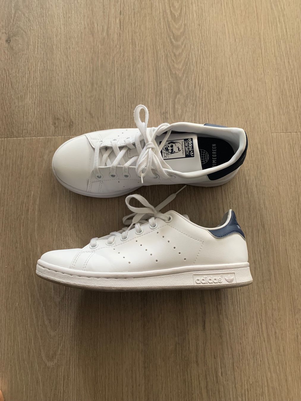 Adidas Scarpe da donna: Adidas Stan Smith pointure 37 1/3 – Nuovo (secondo la descrizione) da Gland venduto da TallyEva 2