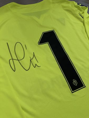 Signiertes Matchworn Sondertrikot Marwin Hitz FC Basel