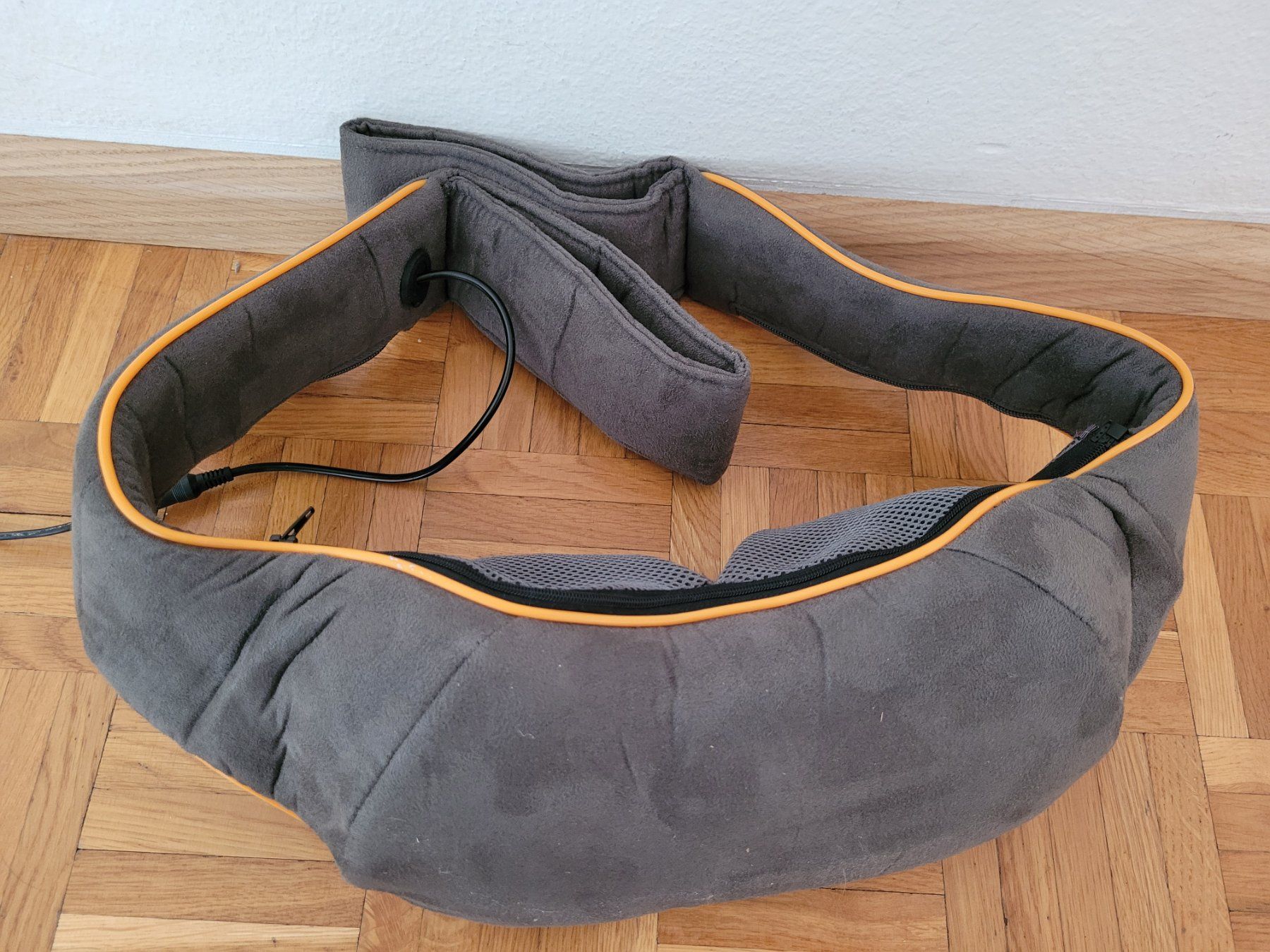 Dispositivi per massaggi: Massagegerät "Nacken & Schultern" – Usato da Adlikon b.Regensdf venduto da art32