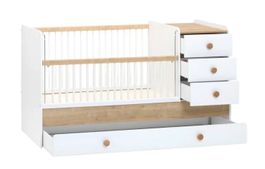 Babybett / Kinderbett von Möbel Pfister