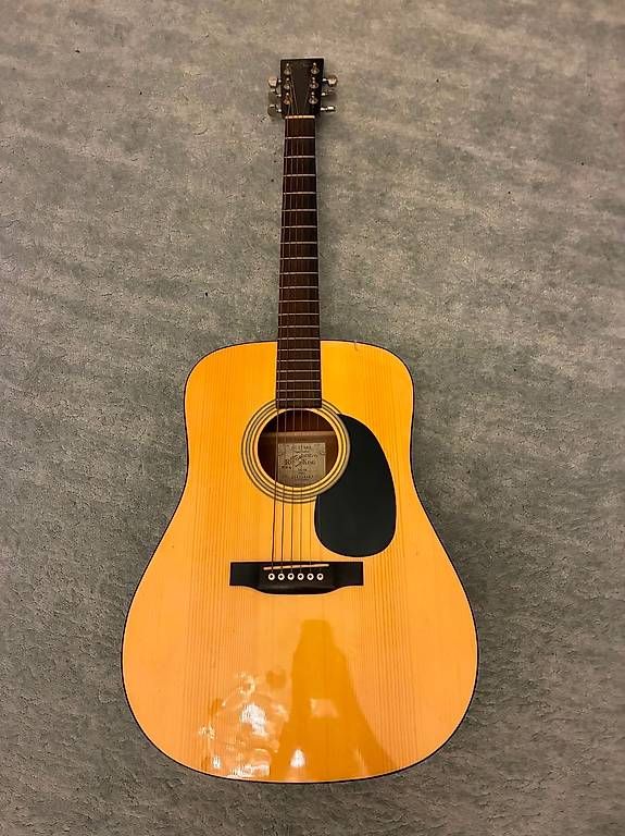 Musikinstrumente: Gitarre: – Gebraucht aus Zürich von til_9wtp