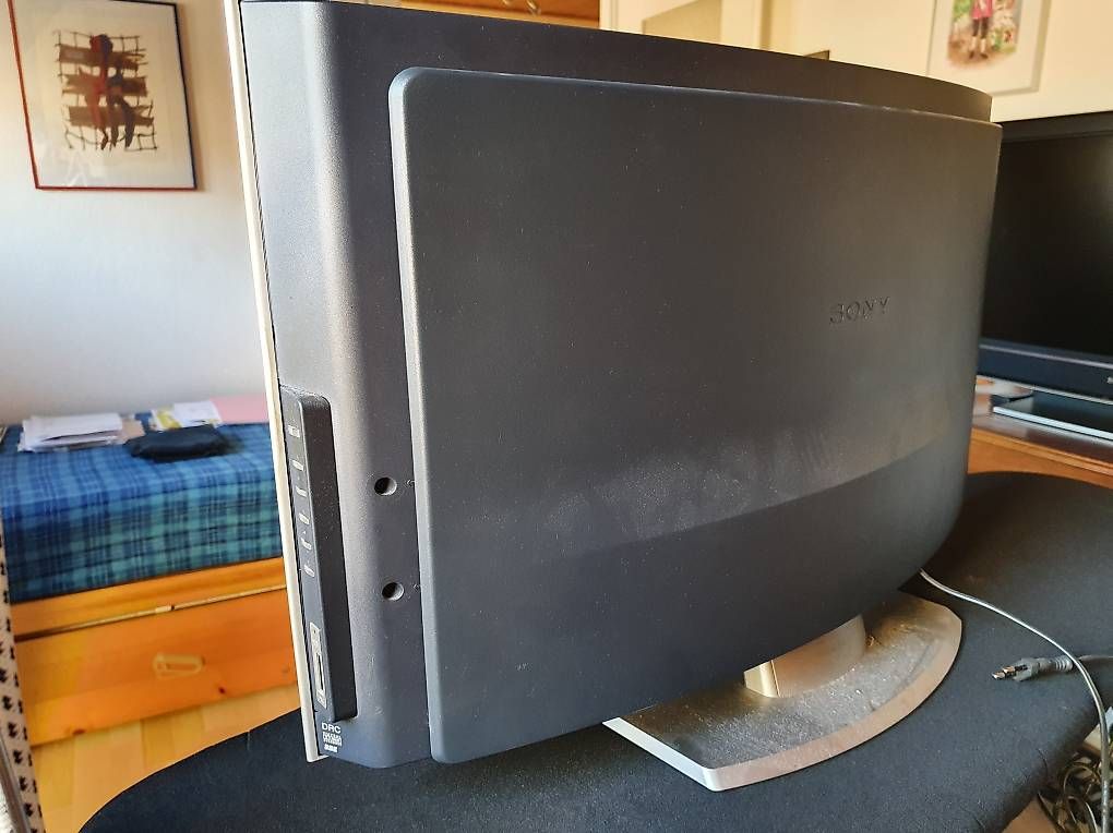 Fernseher: Sony Wega engine LCD Fernseher KLV 26HG2 – Gebraucht aus Basel von storchenricardo 2