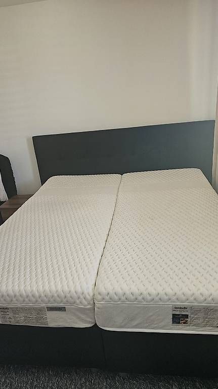 Letti: Box spring Bett  inkl. 2 Premium-Matratzen – Usato da St. Gallen venduto da Alkistis 1