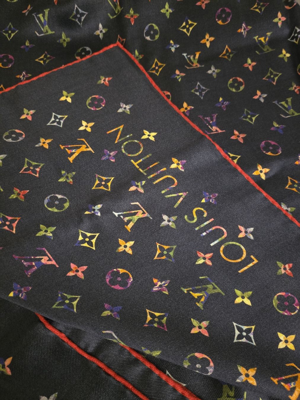 Louis Vuitton Foulard & Sciarpe: Louis Vuitton Schal – Nuovo (secondo la descrizione) da Gattikon venduto da lavric_d 3