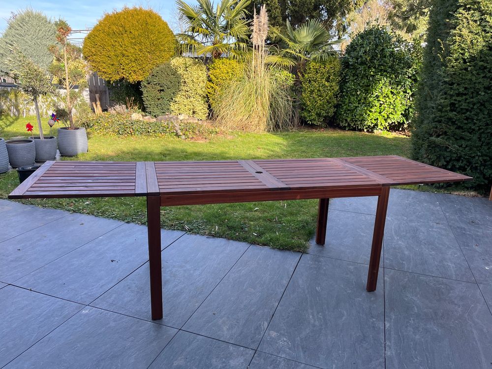 Ausziehbarer Gartentisch von Ikea, Modell „Äpplarö" Kaufen auf Ricardo