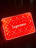 Lampe LightBox LED Supreme x Louis Vuitton