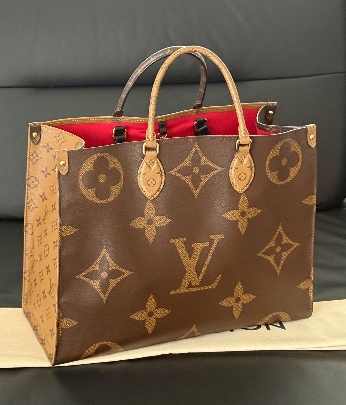 Louis Vuitton Borse da donna: Louis Vuitton OnthenGo GM – Usato da Reinach AG venduto da BisMad3