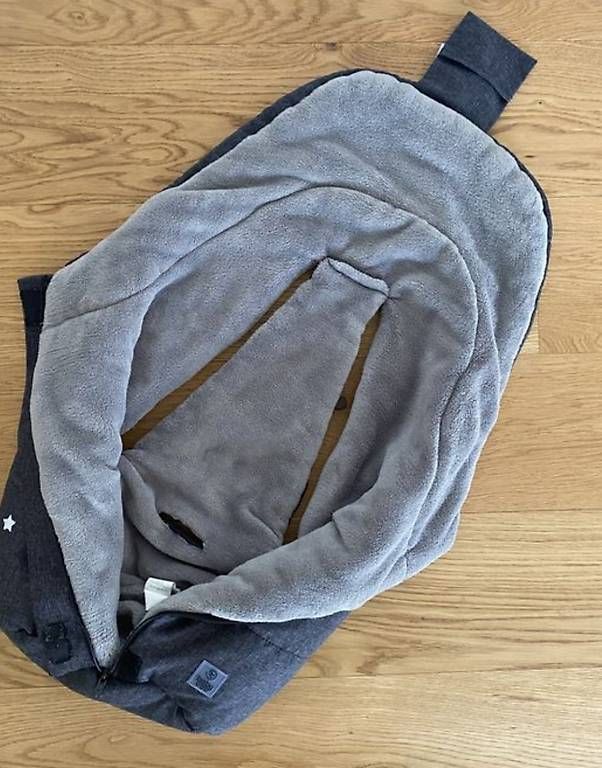 Sacchi a pelo: Kuscheliger Fusssack – Usato da Büsserach venduto da JackieS. 1