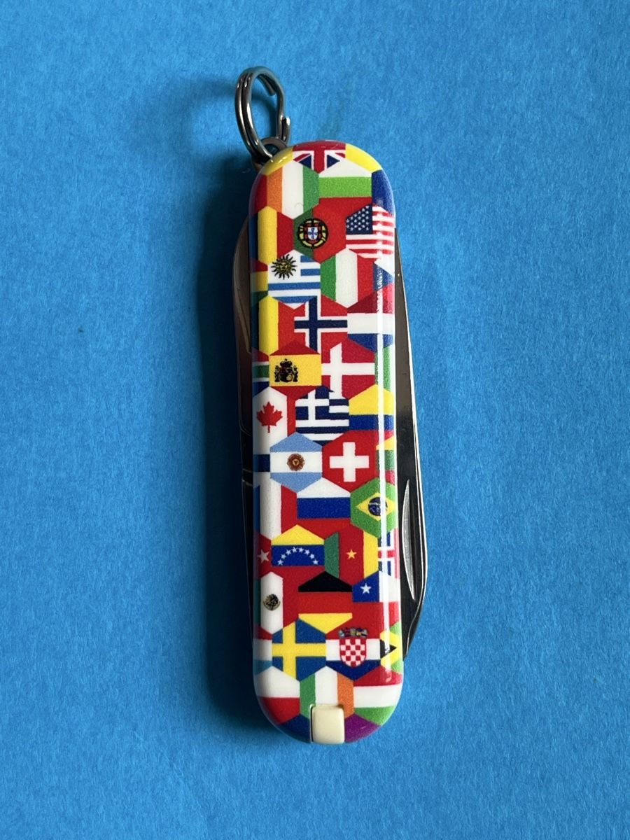 Victorinox Coltelli tascabile: Victorinox Classic  – Nuovo (secondo la descrizione) da Trimstein venduto da Zenzi73 1