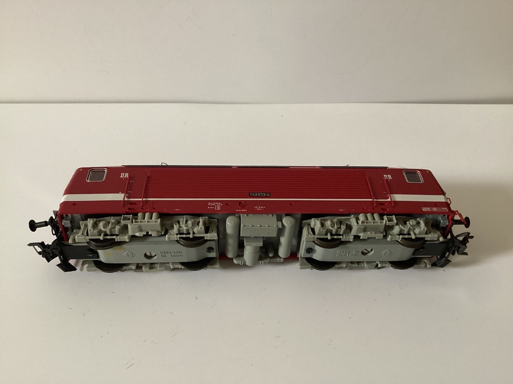Roco Modelleisenbahnen: Roco 43680 DR 143 573-4 H0 1:87 – Gebraucht aus Effretikon von simtek_de 3