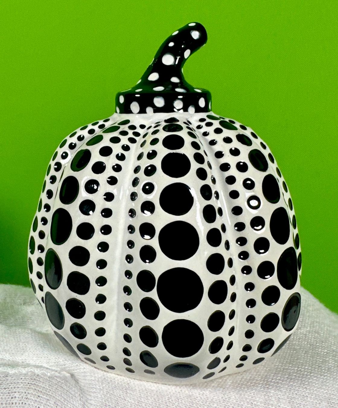 Sculture & Statue: Yayoi Kusama Pumpkin Figur – Usato da Horgen venduto da eli_9xdn 5