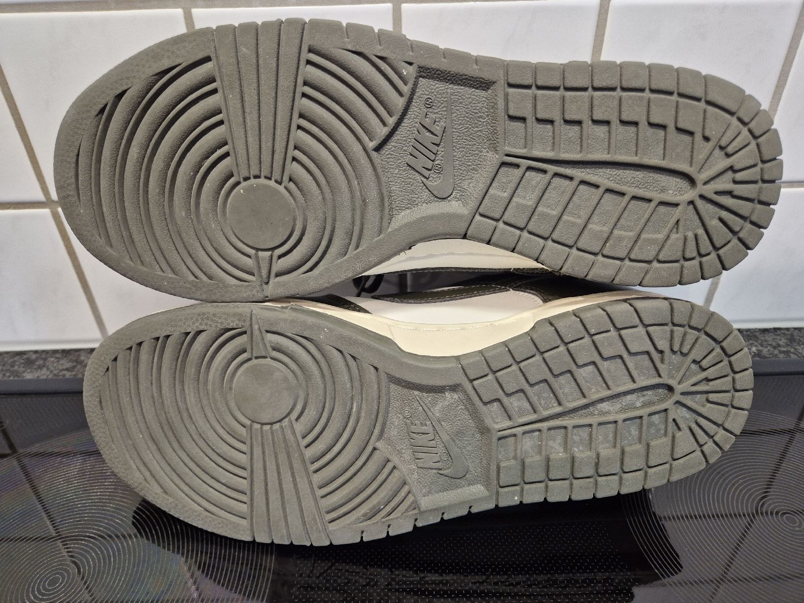 Nike Herrenschuhe: Nike Schuhe Dunk Low 42,5 – Neu (gemäss Beschreibung) aus Oetwil am See von Janina5 4
