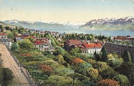 Lausanne VD Stadtpanorama mit Genfersee