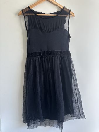 Schwarzes Kleid Grösse S