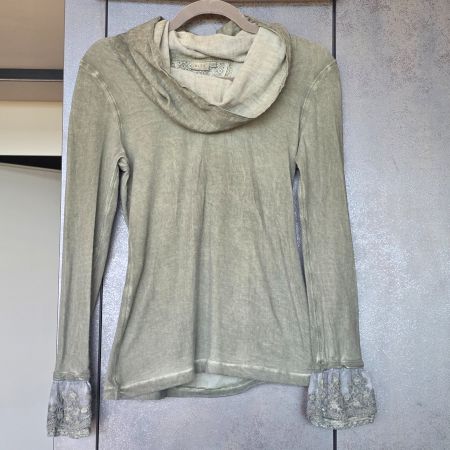 🐸 NILE PULLOVER MIT SCHALKRAGEN UND SPITZENÄRMELN
