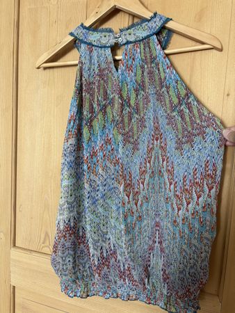 Sommer Bluse / Top Ärmellos Gr. M