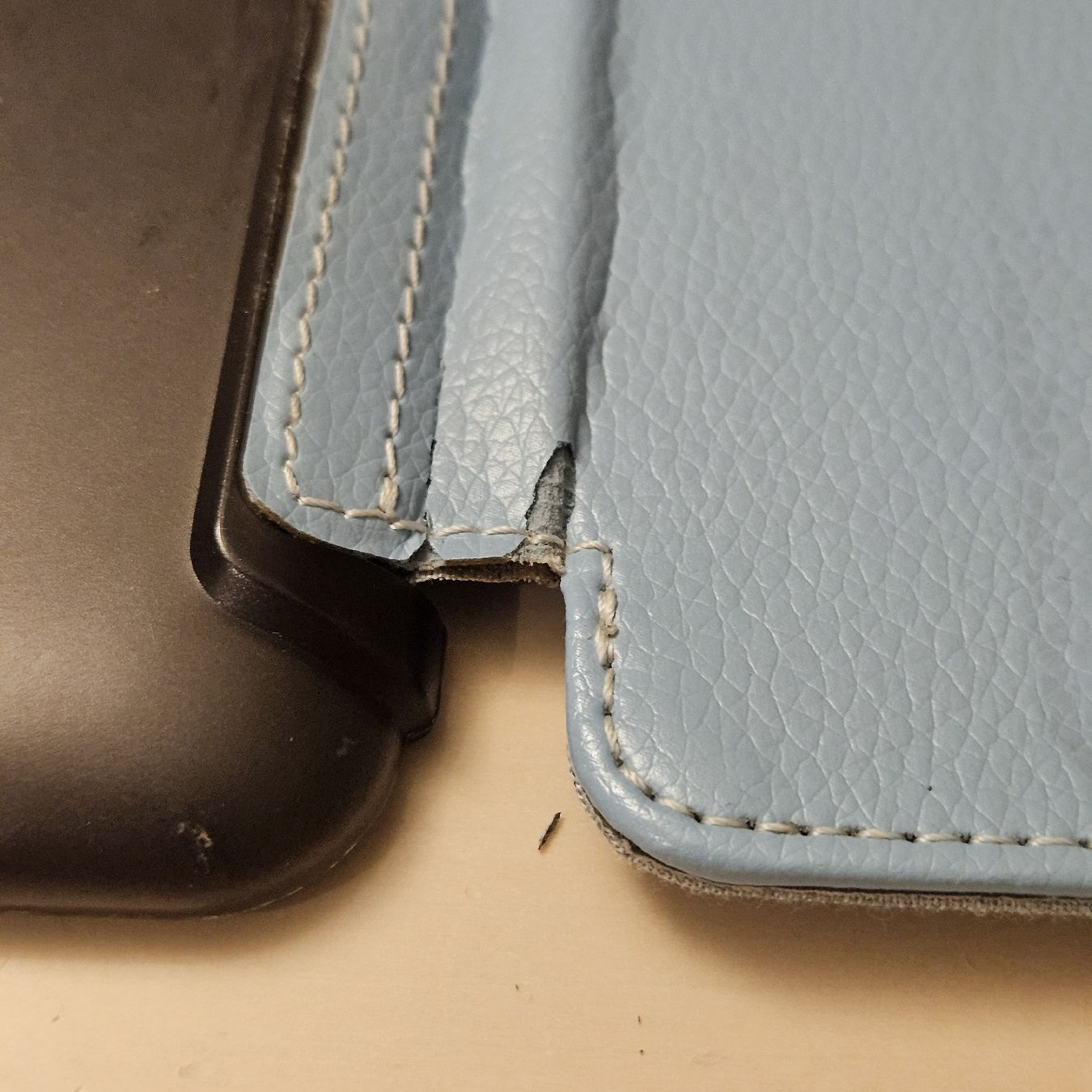 Tolino Tablet PC: Tolino E-Reader mit Schutzhülle, Shine – Gebraucht aus Wettingen von Christianv 5