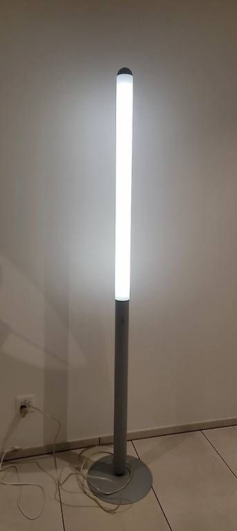 Lampade: Stehlampe – Usato da Remetschwil venduto da Smitt
