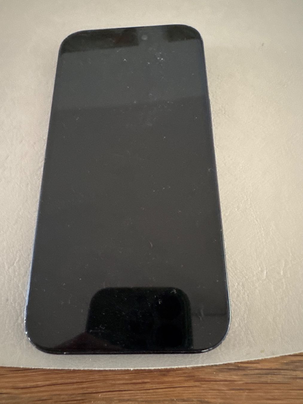 Apple Portables: iPhone 15 – Défectueux à Adliswil par Busys