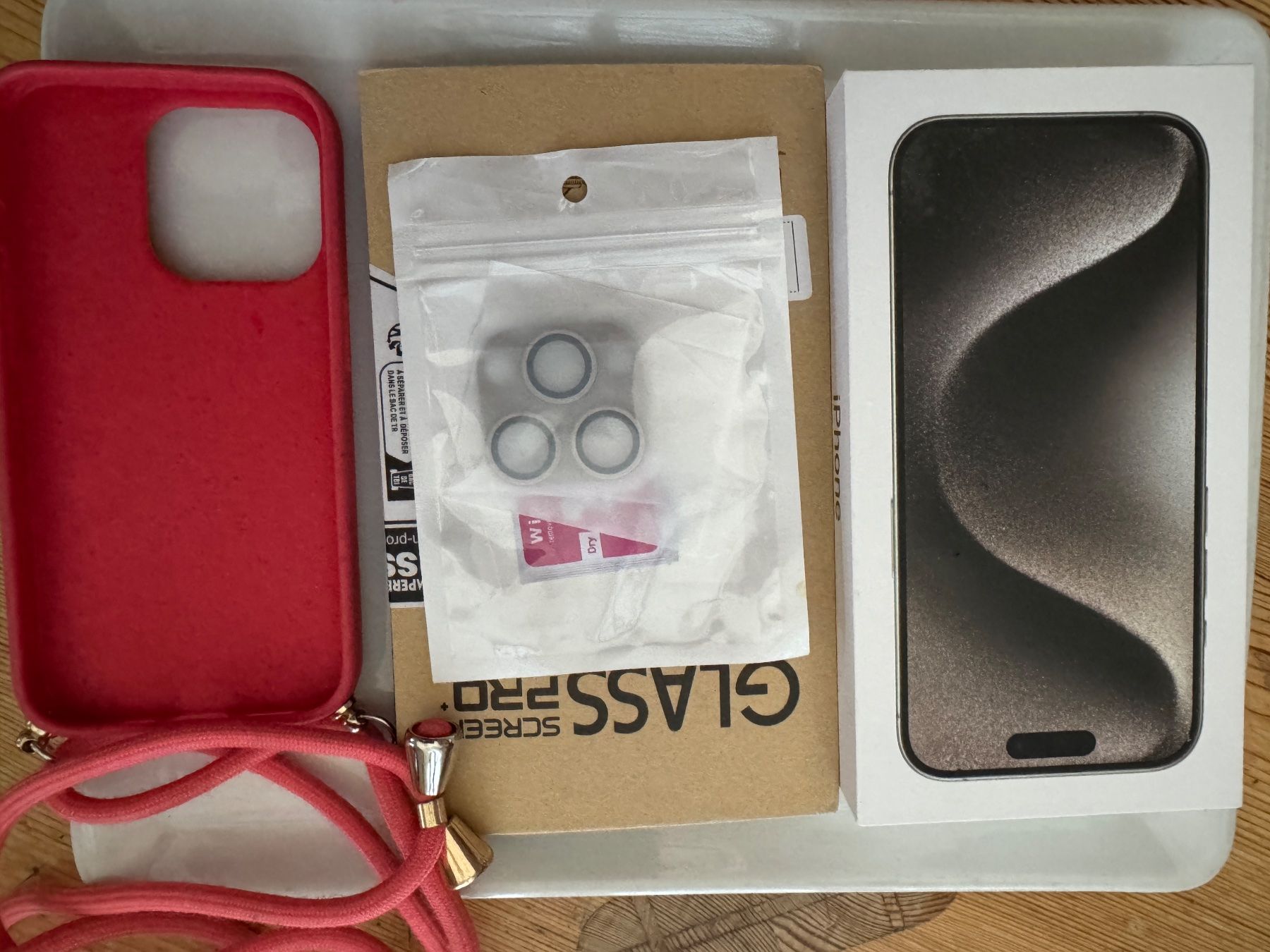 Apple Telefoni cellulari / Smartphones: iPhone 15 pro Titanium 128 GB – Usato da Gudo venduto da Camperio 3
