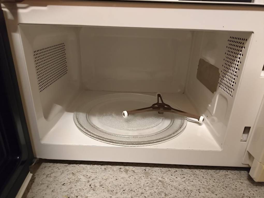 Elettrodomestici da cucina: Micro ondes selecline – Usato da Lutry venduto da jehanne1906 2
