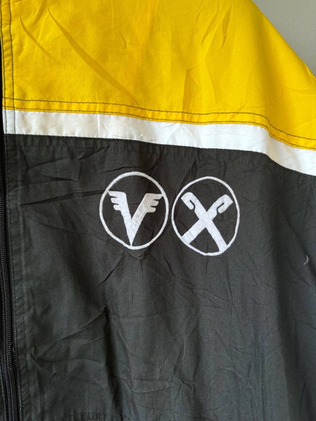 Erima Giacche: Vintage Erima light jacket size L – Usato da Neuchâtel venduto da _Easy_to_Find_ 1