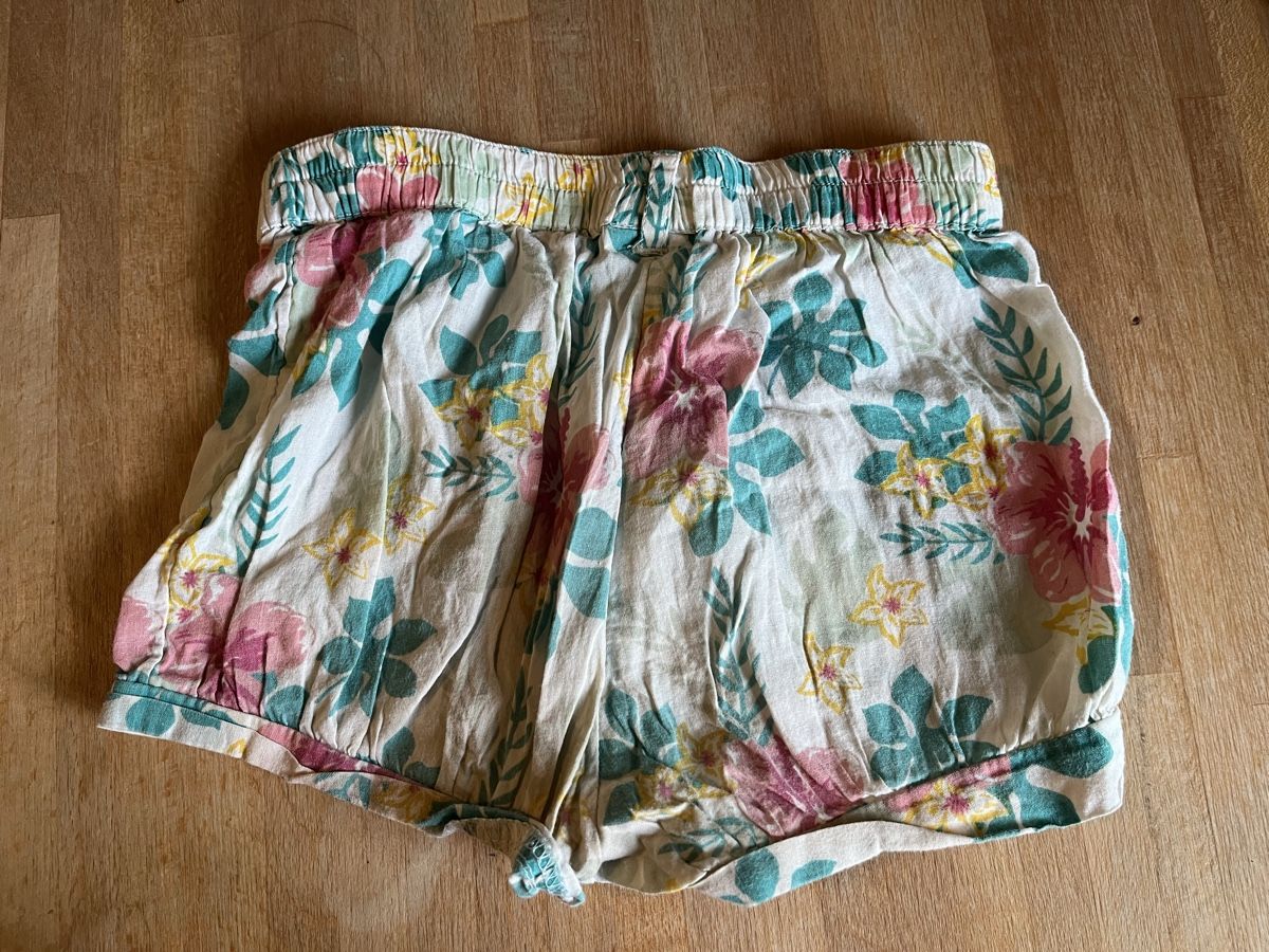 Pantaloni: Kurze Hose gemustert Grösse 74 6-9 Monate – Usato da Bern venduto da farfalla22 1