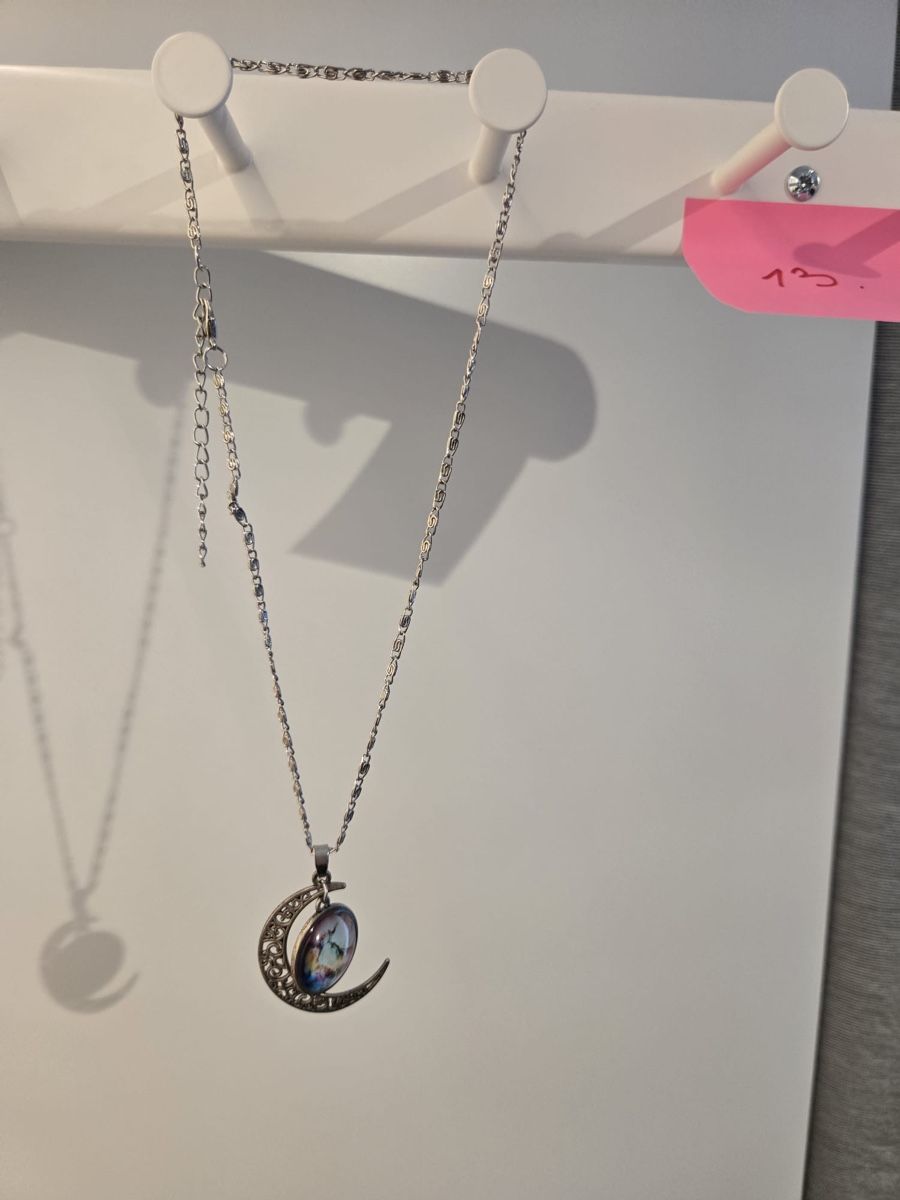Colliers: Modeschmuck  – D'occasion à Birrhard par kristiii 2