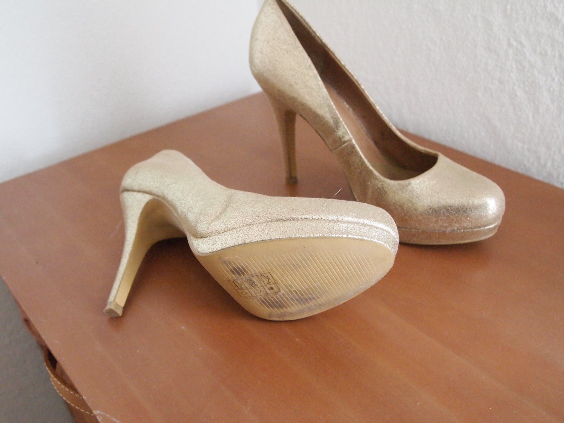 Damenschuhe: AP Avant Premiere Pumps – Gebraucht aus Volketswil von ald_2x9b 2
