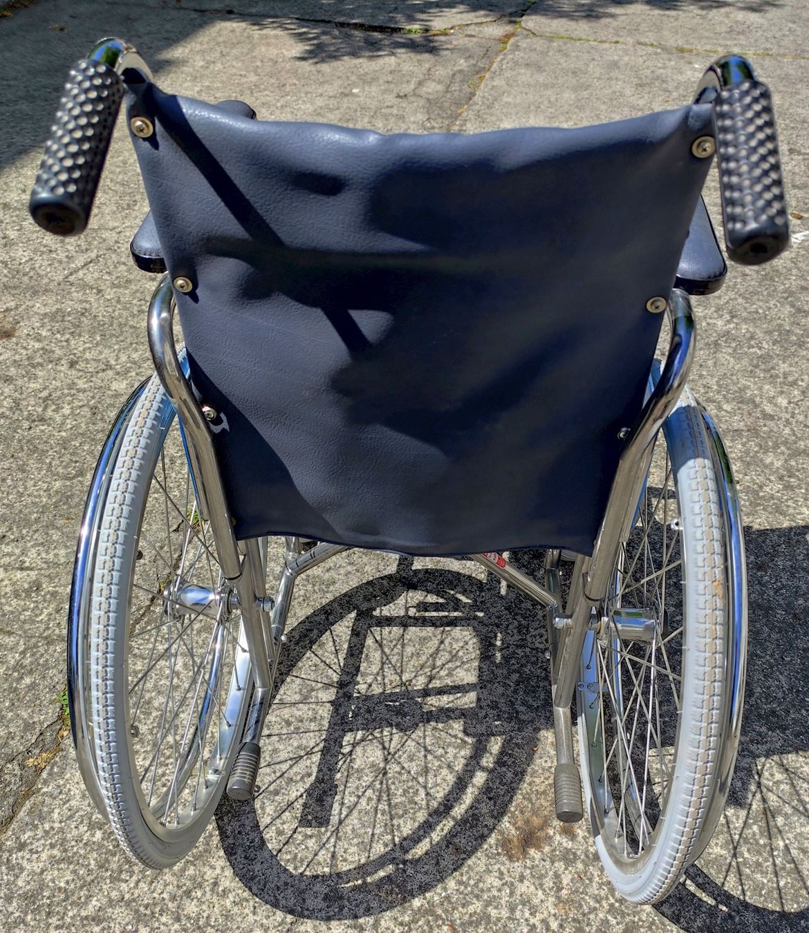 Sedie a rotelle: Rollstuhl Meyra 42 cm – Nuovo (secondo la descrizione) da Oberwil BL venduto da NTS-TopShop 2