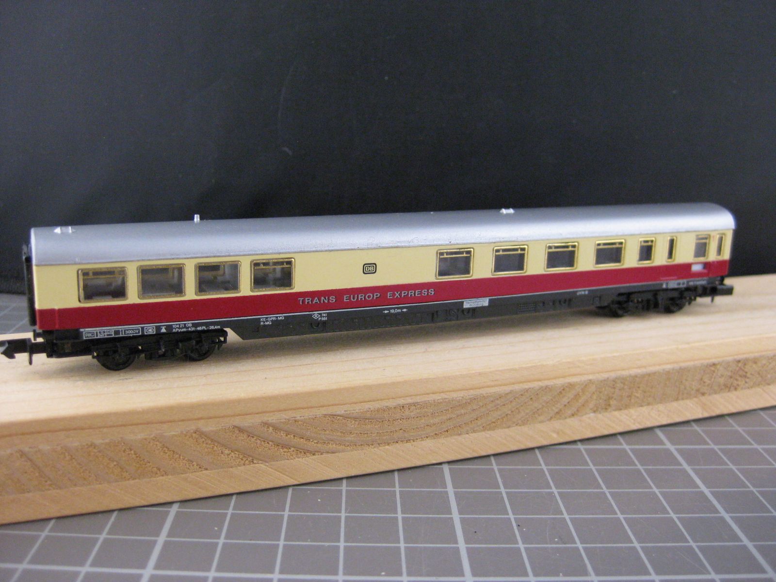 Arnold Modellini di ferrovie: Arnold DB TEE Barwagen – Usato da Malters venduto da Marosko 2