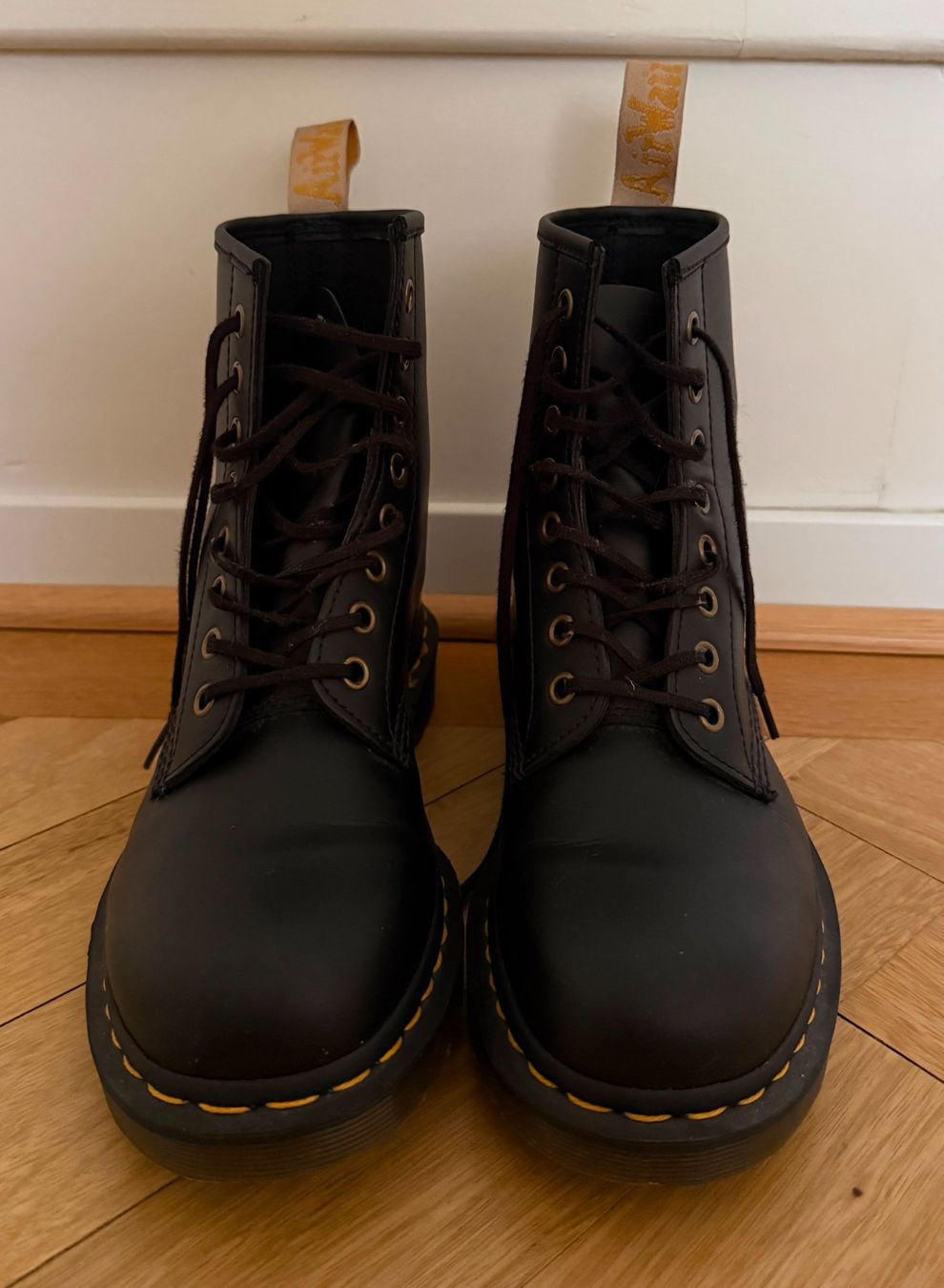 Dr. Martens Chaussures femmes: Chaussures Doc Martens, taille 40, cuir vegan – D'occasion à Bern par gil_rkx8