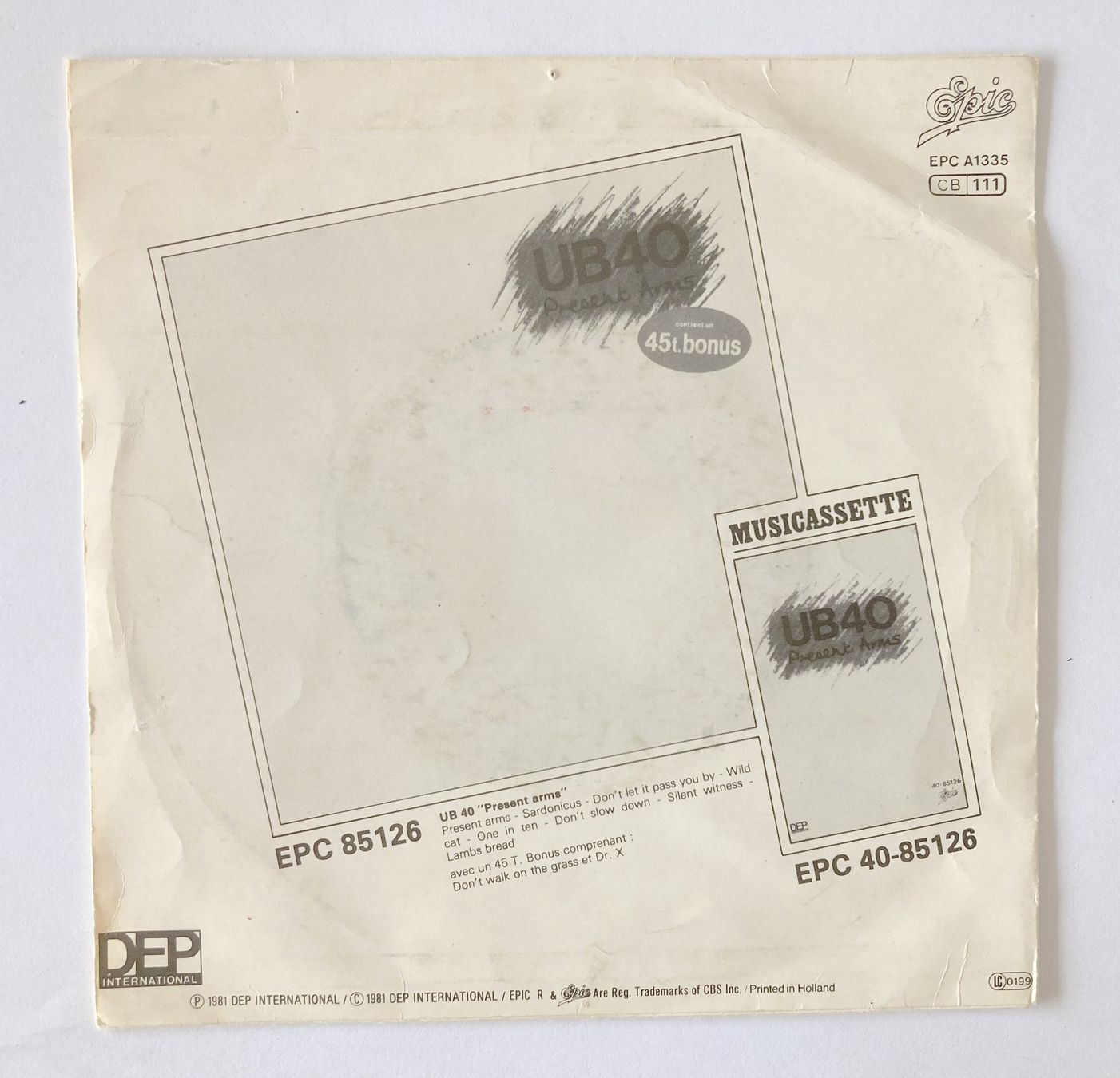 Schallplatten: UB 40 - PRESENT ARMS – Gebraucht aus Bottens von hotter-than-hell 1