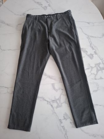 Zara Herren Hose, Gr. 42, Grau