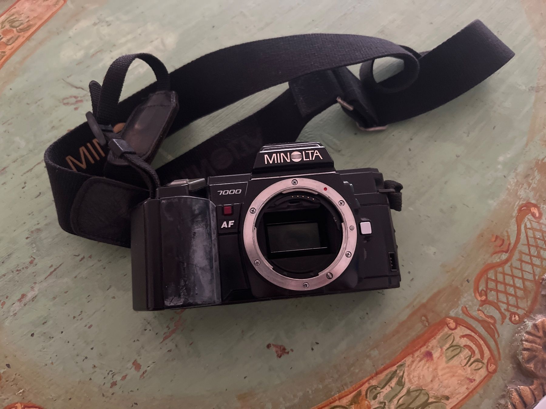 Minolta Appareil photo: Minolta 5000 Vintage camera – Défectueux à Chiasso par AzenYa