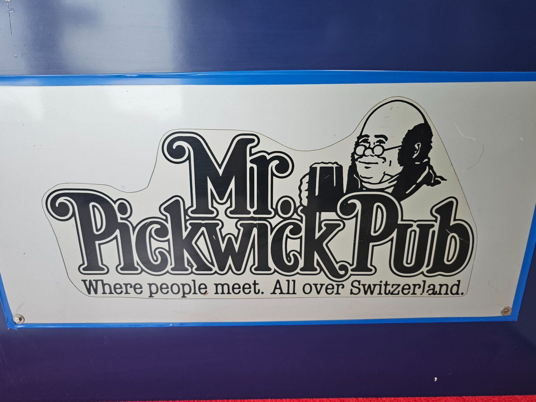 Insegne: Mr. Pickwick Pub Where people meet Schild Blechschild Tafel – Usato da Nottwil venduto da Wondewa-Shop