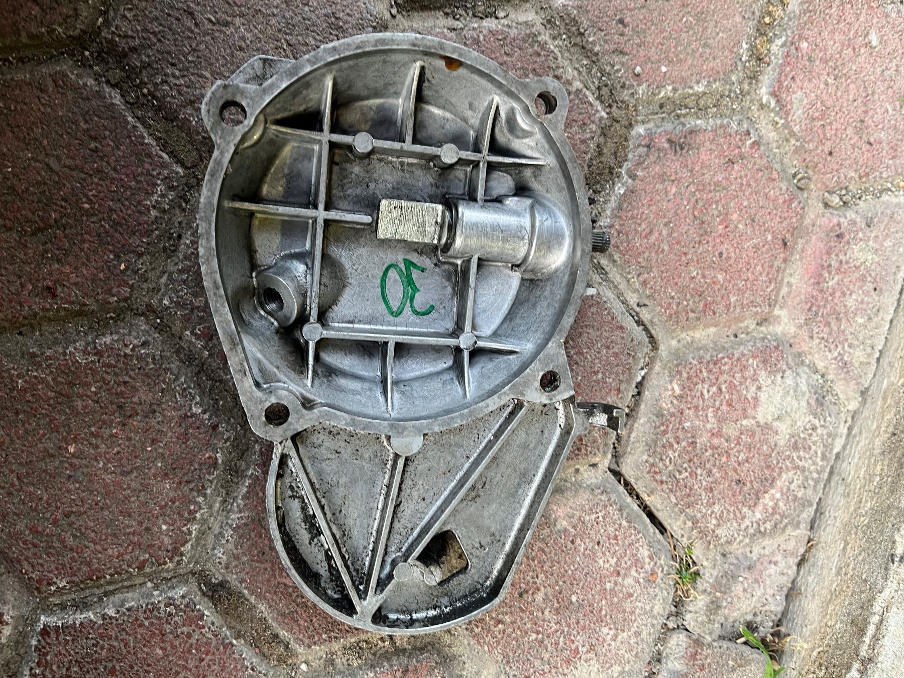 Puch Parti ricambio per ciclomotori: Puch Maxi E50 Kupplungsdeckel – Difettoso da Fahrni b. Thun venduto da berger_tuning34
