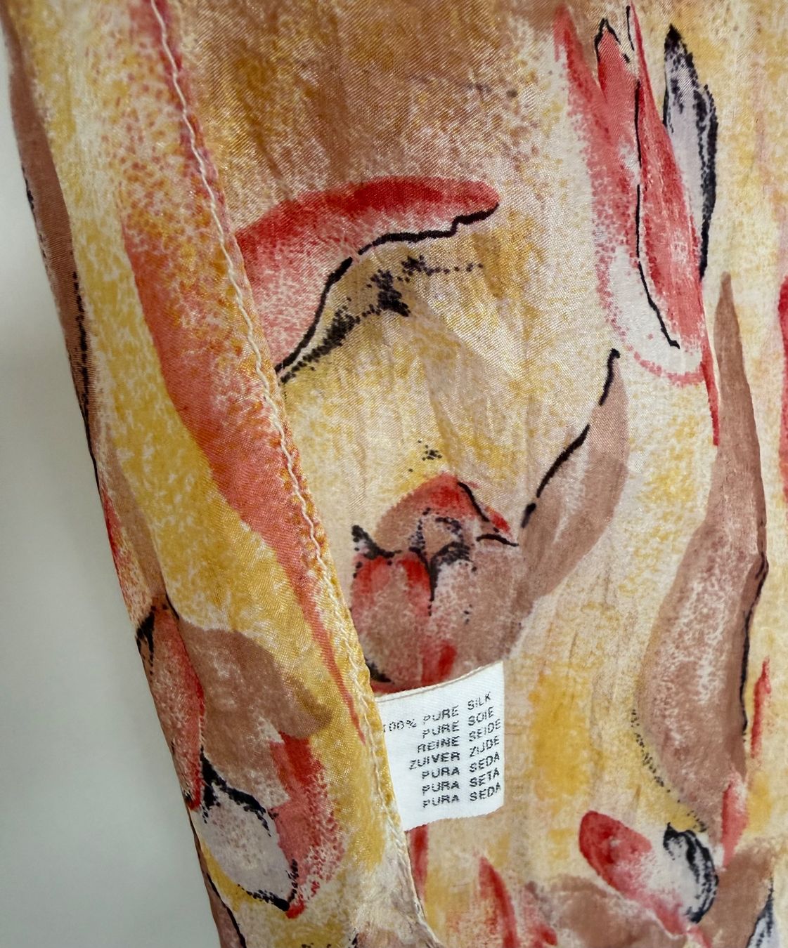 Foulard & Sciarpe: Seide Schal – Usato da Unterägeri venduto da Jutka_04 2