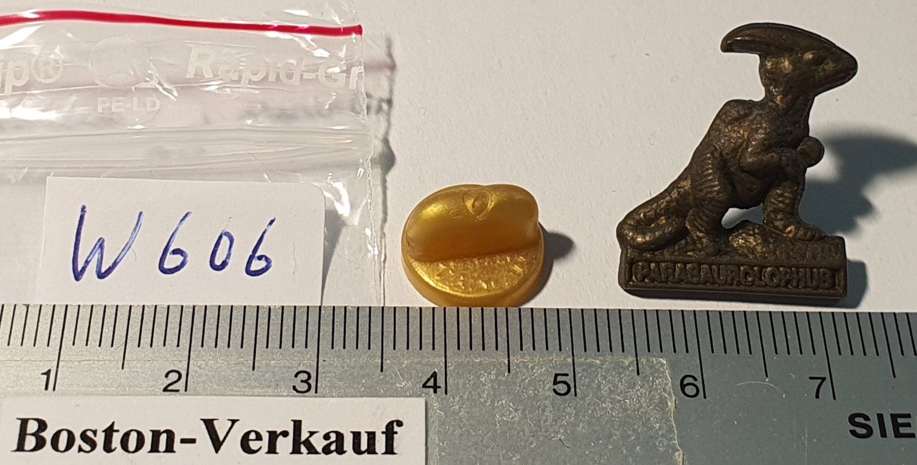 Placchette & Badge: W606 - 3D Pin Dino Dinosaurier – Usato da Reinach BL venduto da Boston-Verkauf 1